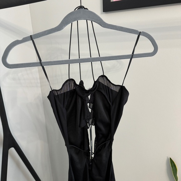 Fashion Nova Brianne Mesh Ruffle Halter Mini Dress Black Size Small NWT - Picture 4 of 8